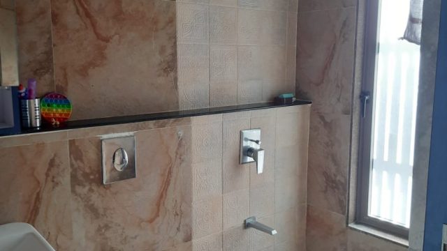 1d56d057-bad4-4277-995a-bd92528d07fc