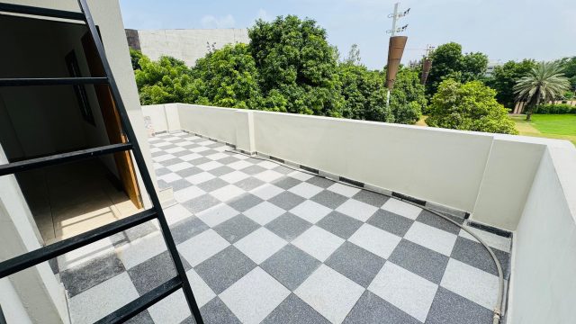 56c5f05b-9438-4b43-a0a7-d0dde032009b