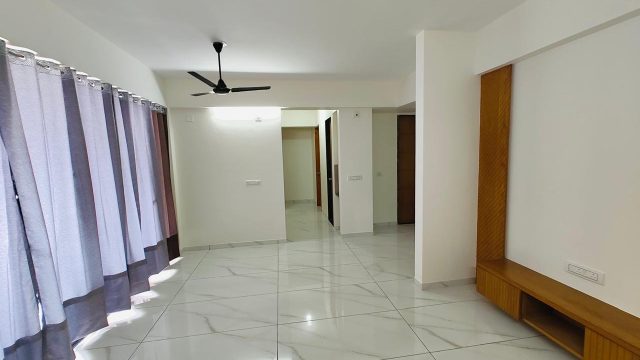 9a8acb64-0825-425e-8fe7-680acff00370