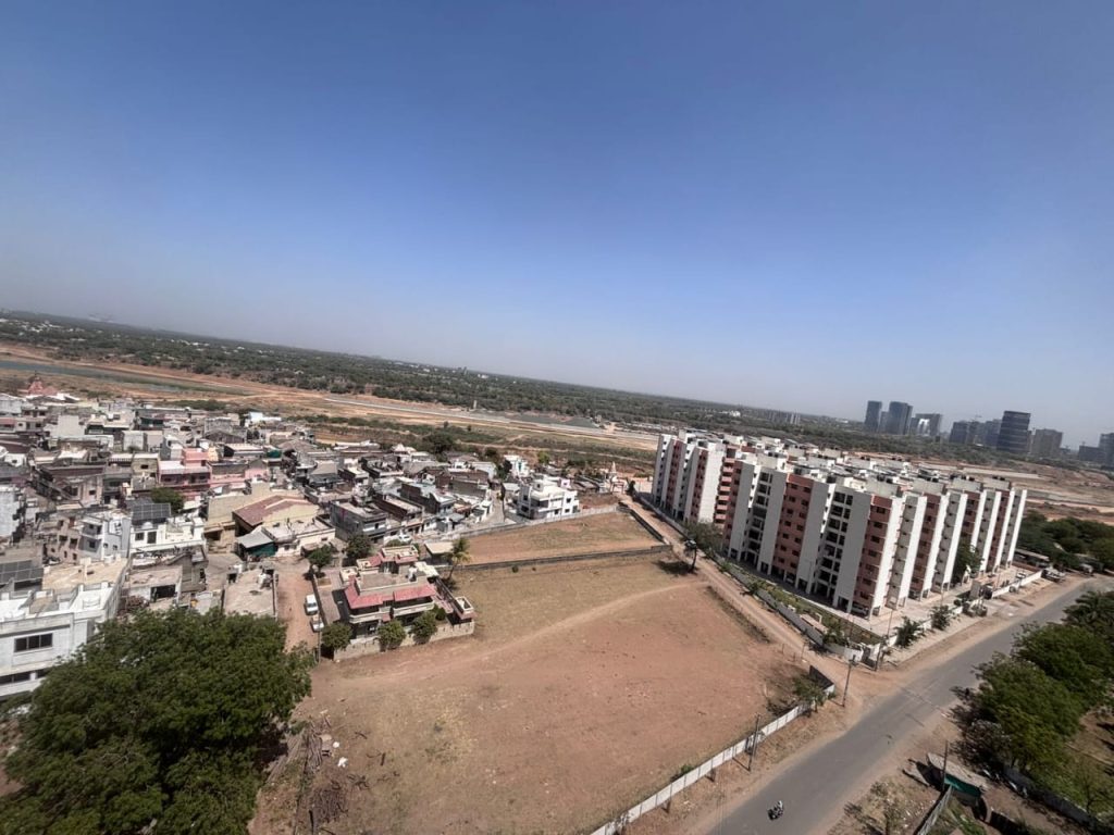 WhatsApp Image 2026-04-06 at 12.13.50