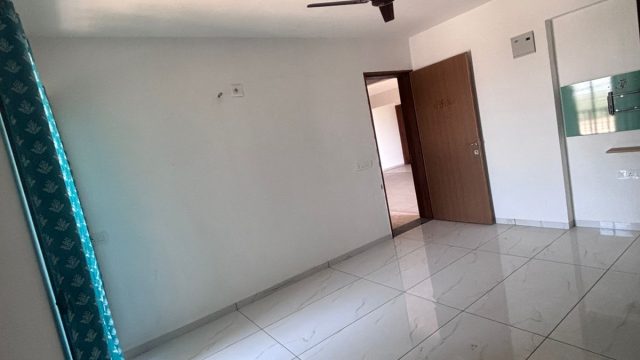 WhatsApp Image 2026-04-06 at 12.13.54