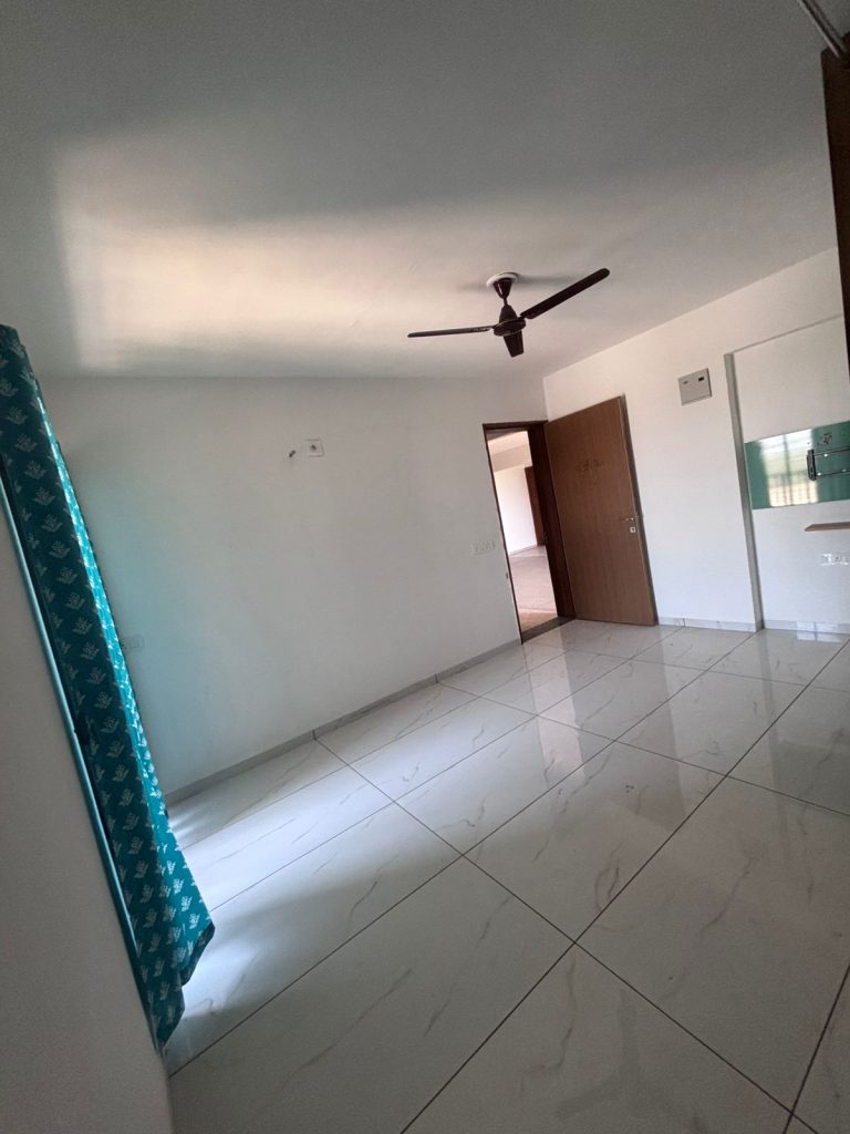 WhatsApp Image 2026-04-06 at 12.13.54