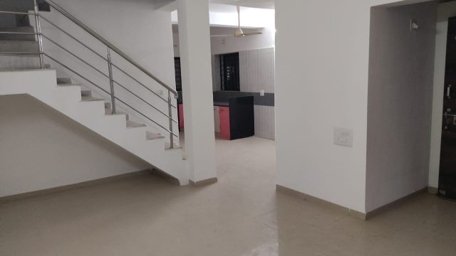 WhatsApp Image 2026-04-06 at 12.32.13