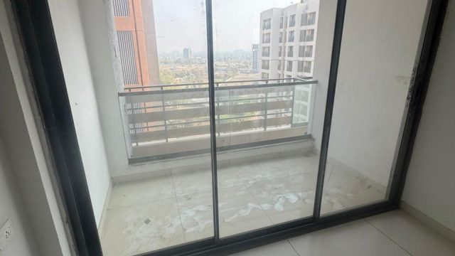 WhatsApp Image 2026-04-06 at 16.44.14 (2)