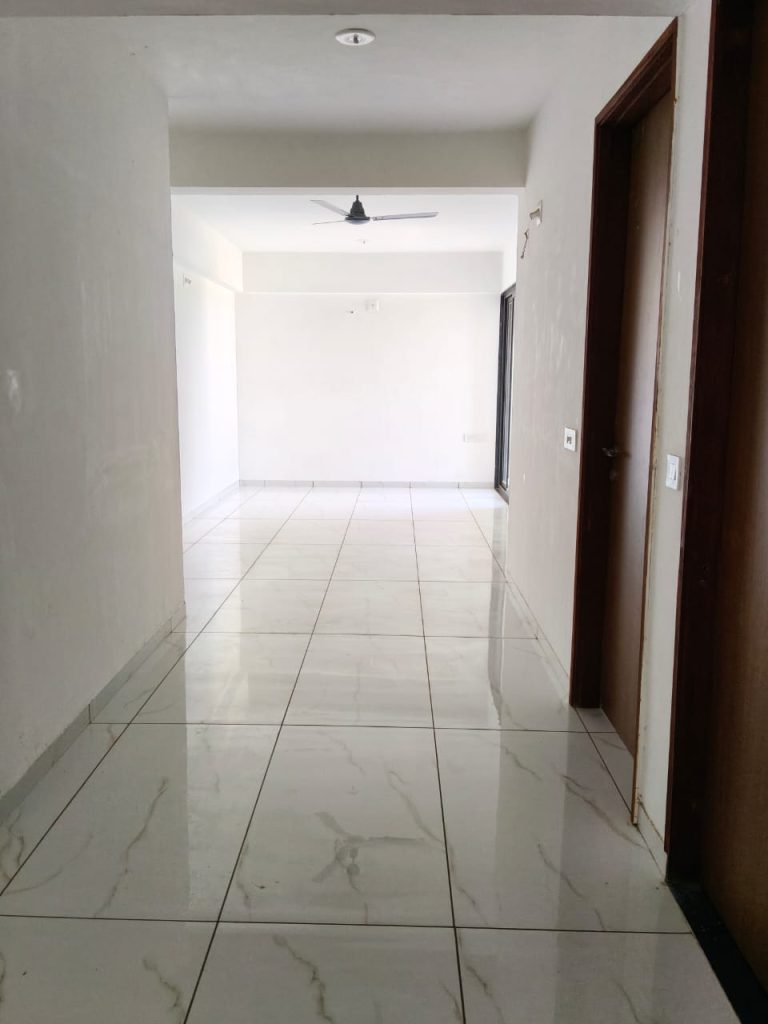 WhatsApp Image 2026-04-06 at 17.17.06 (1)