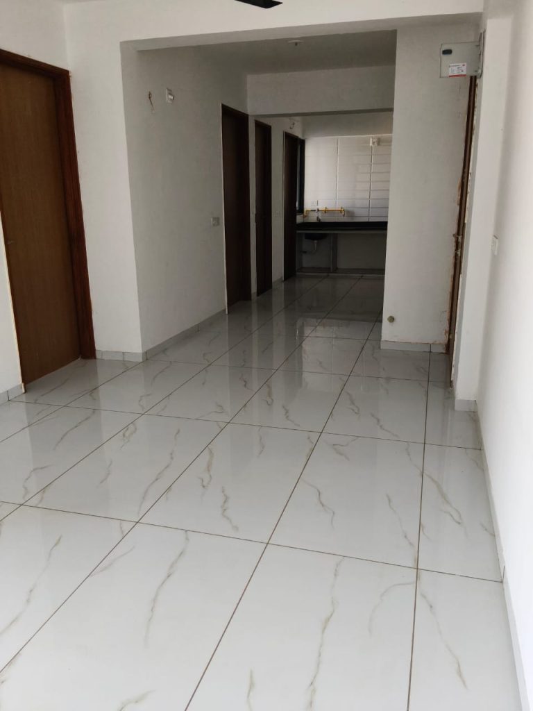 WhatsApp Image 2026-04-06 at 17.17.09 (1)