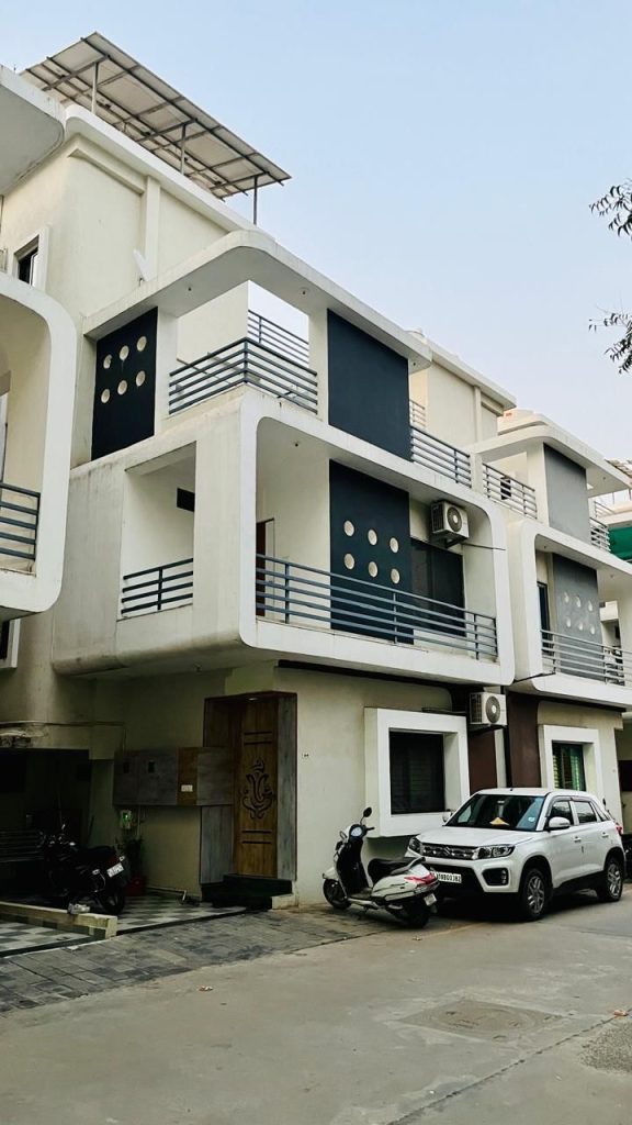 08e4df7f-922e-41ae-a67c-beaa6f0a6957