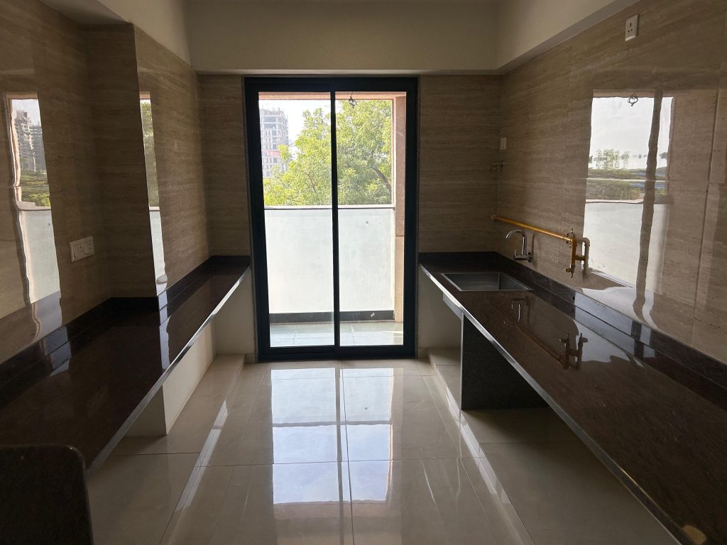 6043a6a5-35f1-4f3f-9ffc-747429a7f582