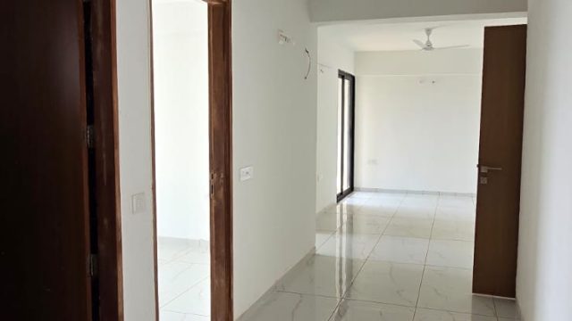 WhatsApp Image 2026-03-30 at 17.31.55