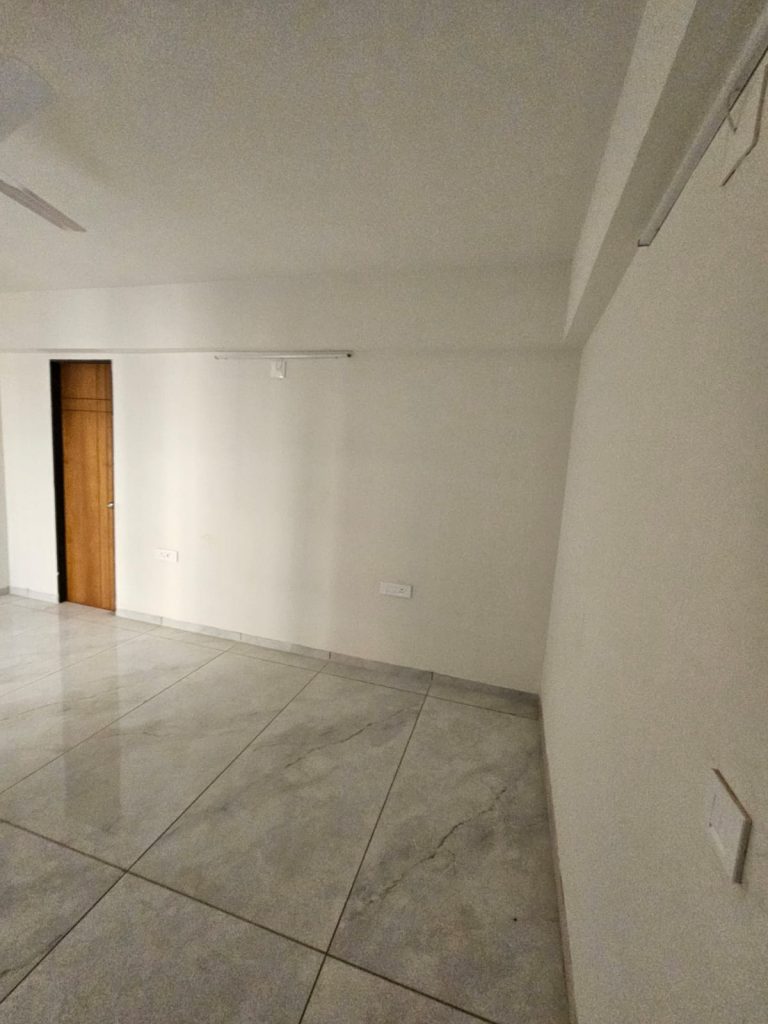 WhatsApp Image 2026-04-06 at 17.29.59