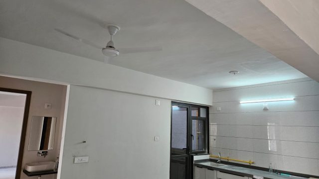 WhatsApp Image 2026-04-06 at 17.30.00 (2)