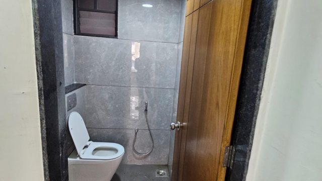 WhatsApp Image 2026-04-06 at 17.30.05 (1)