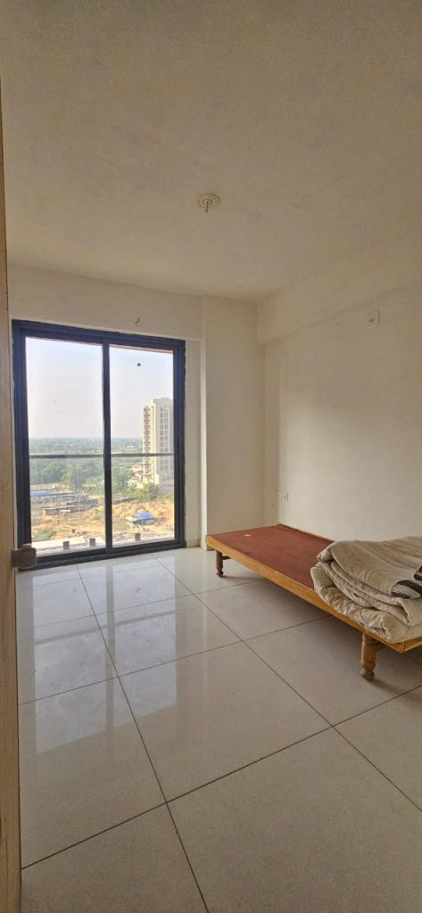 WhatsApp Image 2026-04-06 at 17.39.34