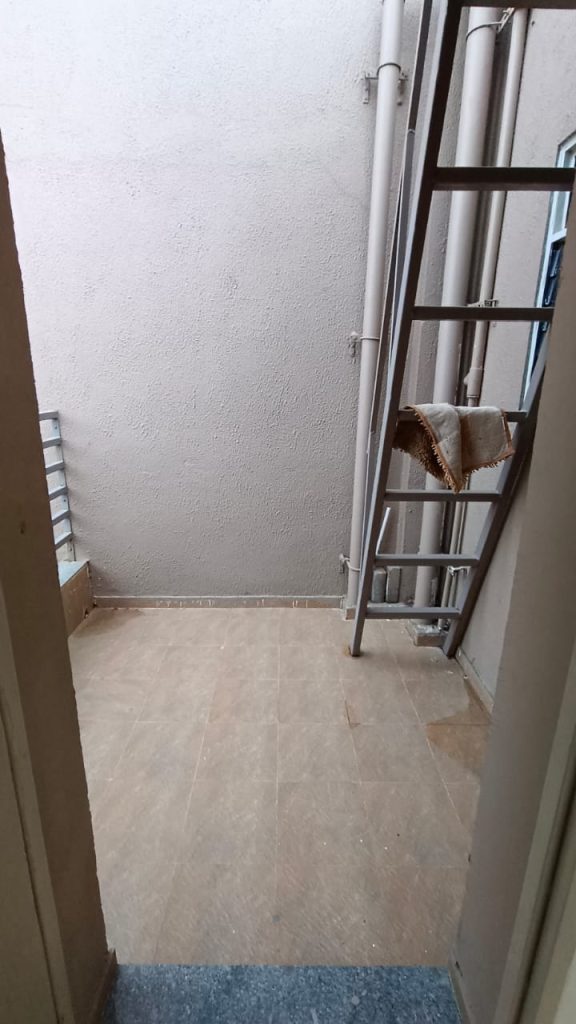 WhatsApp Image 2026-04-09 at 15.16.09