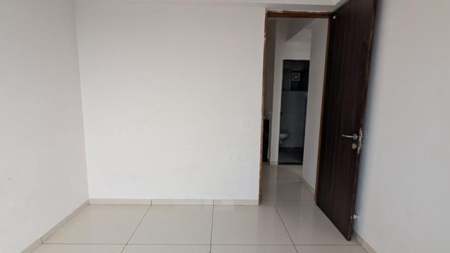 WhatsApp Image 2026-04-10 at 13.27.46