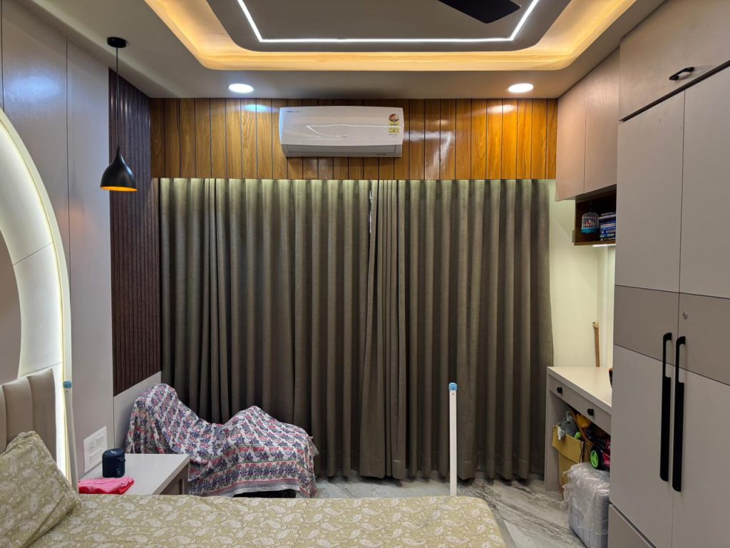 WhatsApp Image 2026-04-12 at 13.16.00 (1)