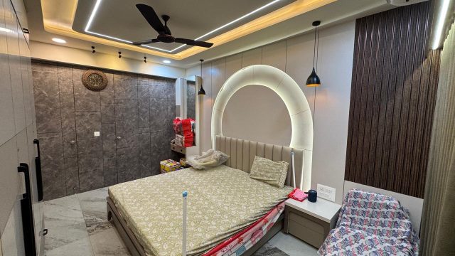 WhatsApp Image 2026-04-12 at 13.16.00 (3)