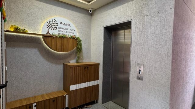 WhatsApp Image 2026-04-12 at 13.16.02 (2)