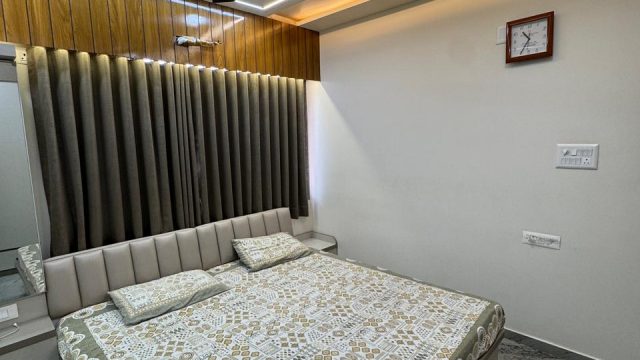 WhatsApp Image 2026-04-12 at 13.16.03 (2)