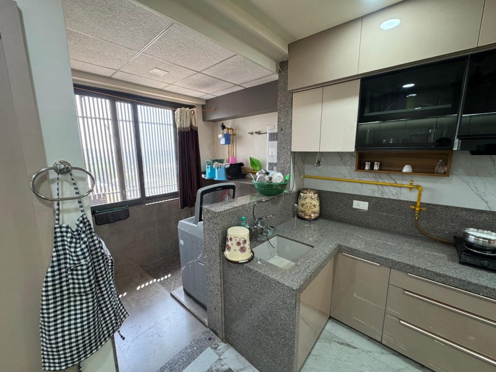 WhatsApp Image 2026-04-12 at 13.16.07 (2)