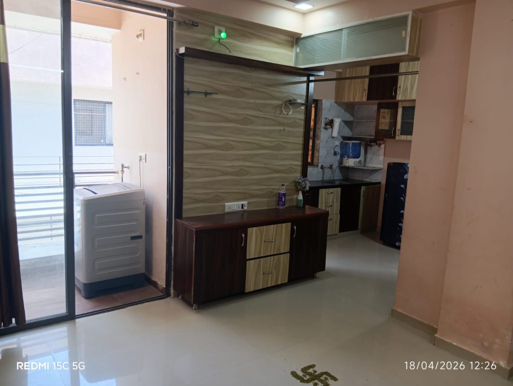 WhatsApp Image 2026-04-18 at 13.17.32 (1)