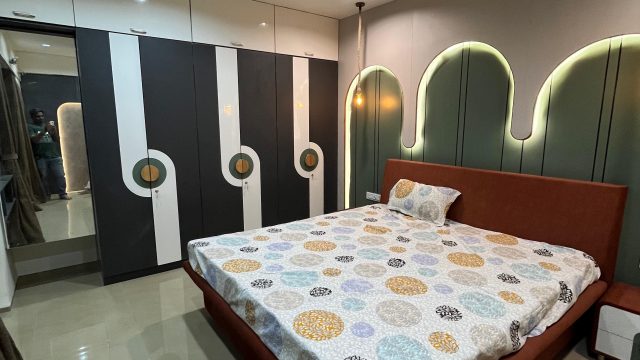 e98a0efb-3acc-45eb-bf70-286e3e39a57c